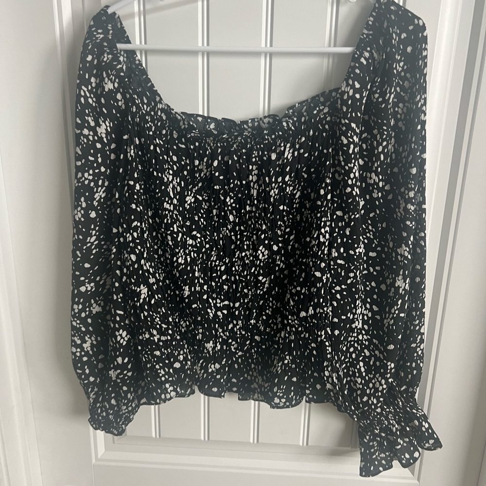 Women’s blouse